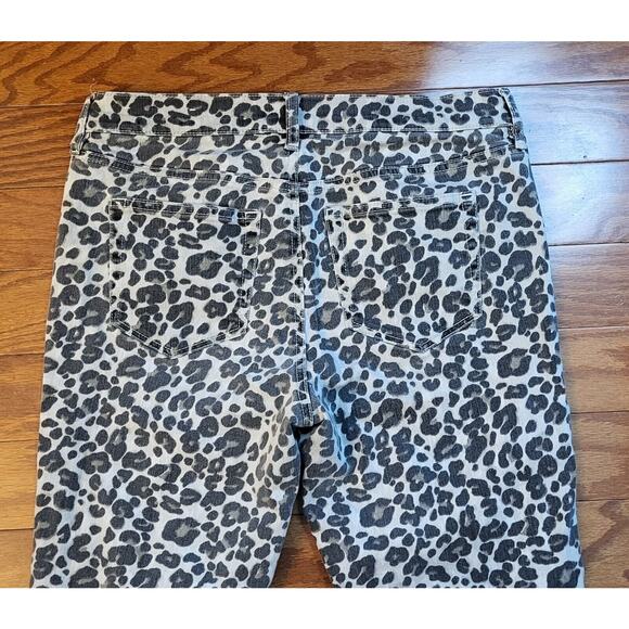 LOFT Women’s Modern Skinny Ankle Jeans Size 27 4 Gray Animal Print Stretch Denim - Picture 12 of 16